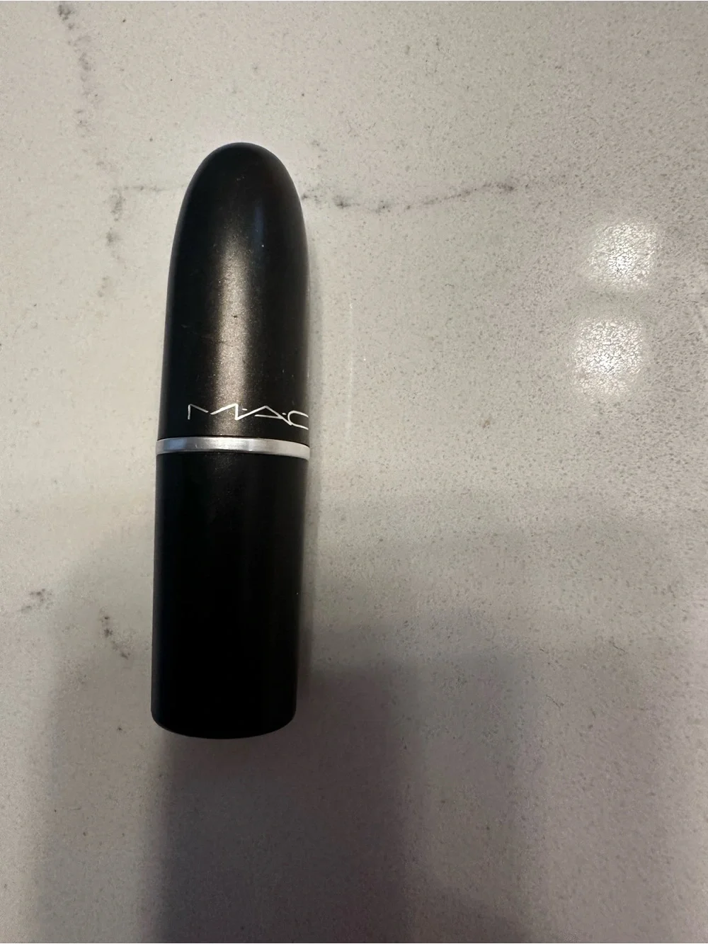 MAC Cosmetics x Rhianna Riri Woo Red Lipstick